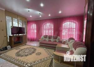 Коттедж 294м², 2-этажный, на длительный срок, 