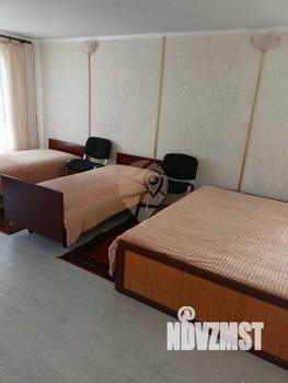 Коттедж 55м², 3-этажный, на длительный срок, 