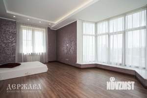 Коттедж 370м&sup2;, 3-этажный, участок 15 сот.  