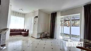 Дом 82м², 2-этажный, участок 8 сот.  