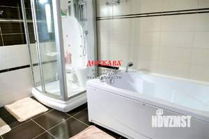 Коттедж 340м&sup2;, 2-этажный, участок 15 сот.  