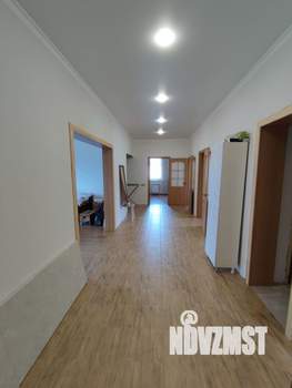Коттедж 180м&sup2;, 1-этажный, участок 15 сот.  