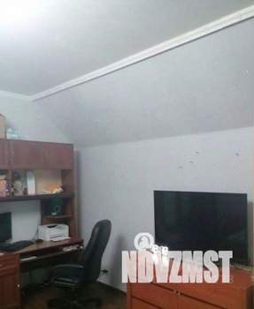 Коттедж 240м&sup2;, 2-этажный, участок 8 сот.  