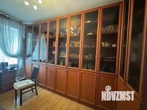 Коттедж 170м&sup2;, 2-этажный, участок 15 сот.  