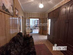 Дом 220м², 2-этажный, участок 10 сот.  