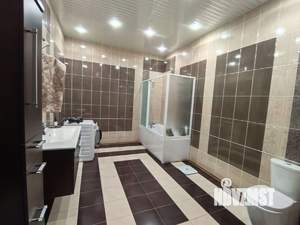 Коттедж 438м&sup2;, 2-этажный, участок 15 сот.  