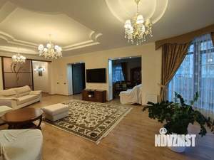 Коттедж 438м&sup2;, 2-этажный, участок 15 сот.  