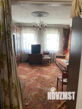 Дом 60м², 2-этажный, участок 3 сот.  