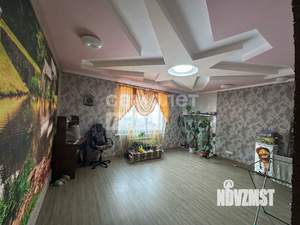 Дом 200м&sup2;, 2-этажный, участок 10 сот.  