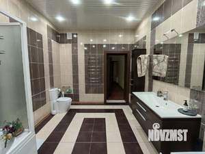 Коттедж 438м&sup2;, 2-этажный, участок 15 сот.  
