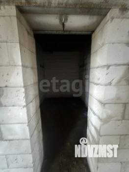 Дом 180м&sup2;, 2-этажный, участок 15 сот.  