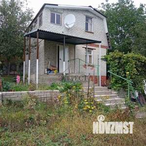 Дом 30м², 2-этажный, участок 9 сот.  