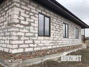 Коттедж 120м&sup2;, 1-этажный, участок 10 сот.  