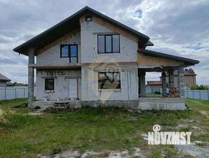 Коттедж 194м&sup2;, 2-этажный, участок 15 сот.  