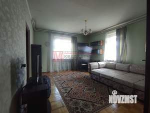 Дом 202м&sup2;, 2-этажный, участок 11 сот.  
