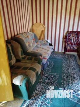 Дом 23м², 2-этажный, участок 5 сот.  