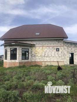 Дом 220м&sup2;, 2-этажный, участок 15 сот.  