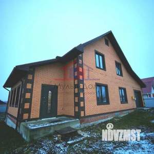 Коттедж 210м&sup2;, 2-этажный, участок 15 сот.  