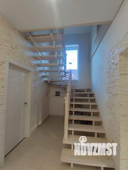 Коттедж 190м&sup2;, 2-этажный, участок 15 сот.  
