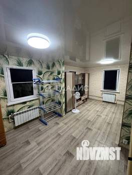 Дом 50м², 2-этажный, участок 6 сот.  