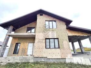 Коттедж 194м&sup2;, 2-этажный, участок 15 сот.  