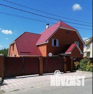 Коттедж 240м&sup2;, 2-этажный, участок 8 сот.  