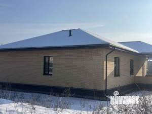 Коттедж 140м&sup2;, 1-этажный, участок 15 сот.  