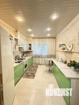 Дом 150м&sup2;, 2-этажный, участок 7 сот.  