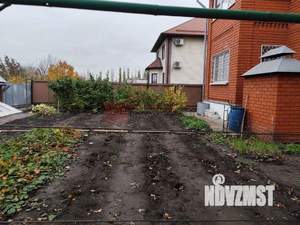 Дом 180м&sup2;, 2-этажный, участок 10 сот.  