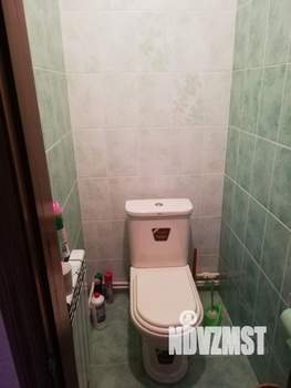 Коттедж 200м&sup2;, 2-этажный, участок 10 сот.  