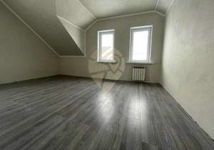 Дом 150м&sup2;, 2-этажный, участок 15 сот.  