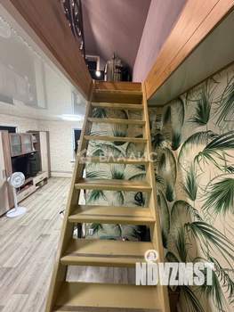 Дом 50м², 2-этажный, участок 6 сот.  