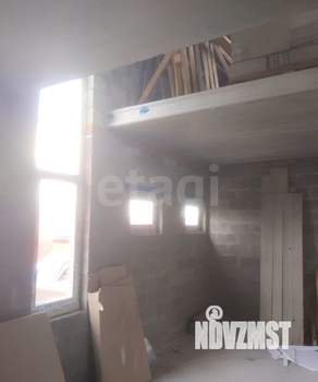 Дом 130м², 2-этажный, участок 10 сот.  