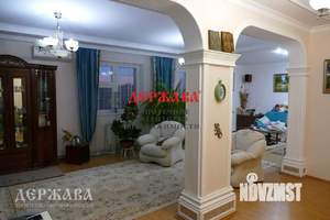 Коттедж 180м&sup2;, 2-этажный, участок 13 сот.  