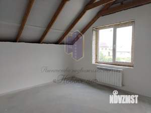 Коттедж 184м&sup2;, 2-этажный, участок 10 сот.  