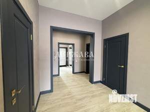 Коттедж 204м&sup2;, 1-этажный, участок 9 сот.  