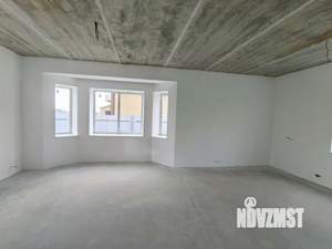 Коттедж 140м&sup2;, 2-этажный, участок 15 сот.  