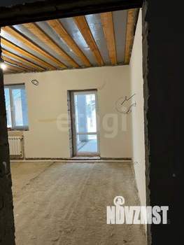 Дом 240м&sup2;, 2-этажный, участок 15 сот.  