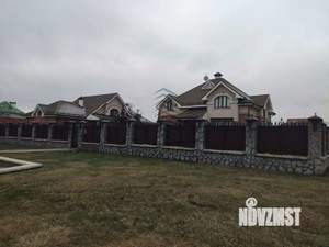 Коттедж 450м&sup2;, 3-этажный, участок 25 сот.  