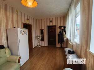 Коттедж 230м&sup2;, 2-этажный, участок 21 сот.  