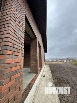 Коттедж 120м&sup2;, 2-этажный, участок 10 сот.  