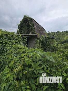 Дом 30м², 2-этажный, участок 6 сот.  