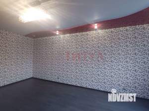 Коттедж 400м&sup2;, 2-этажный, участок 15 сот.  