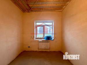 Дом 90м&sup2;, 1-этажный, участок 10 сот.  