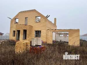 Дом 180м&sup2;, 2-этажный, участок 15 сот.  
