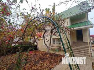 Дом 170м&sup2;, 2-этажный, участок 10 сот.  