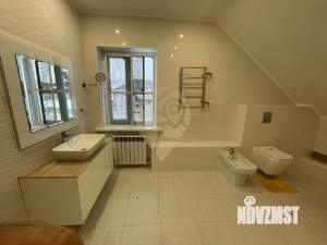 Дом 150м&sup2;, 2-этажный, участок 15 сот.  