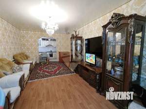 Дом 199м&sup2;, 2-этажный, участок 3 сот.  