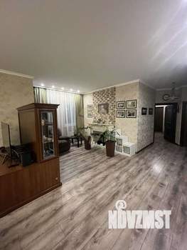 Коттедж 247м&sup2;, 2-этажный, участок 16 сот.  