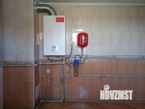 Дом 90м², 2-этажный, участок 10 сот.  